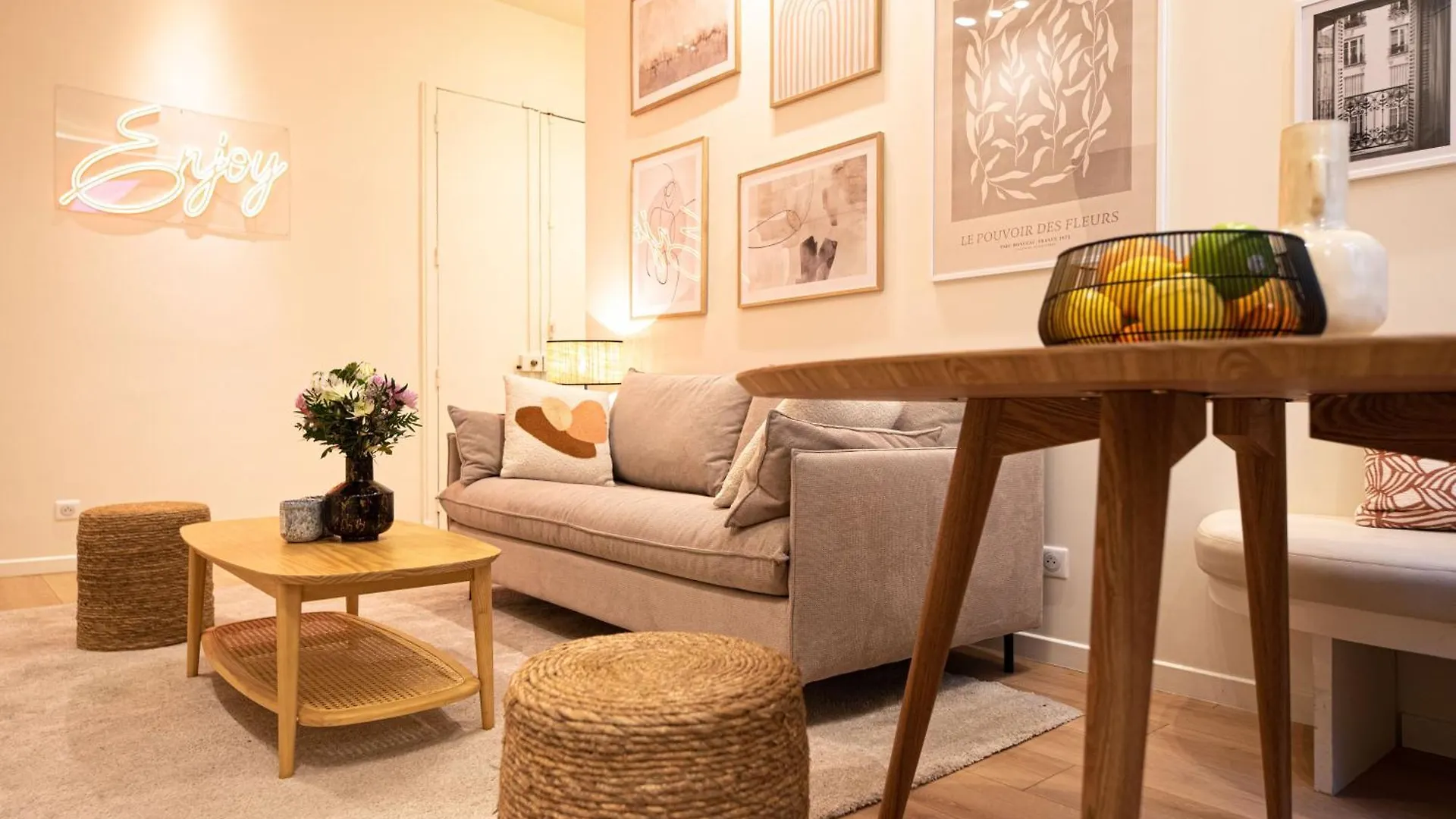 Amazing Flat In Champs Elysees. アパート *